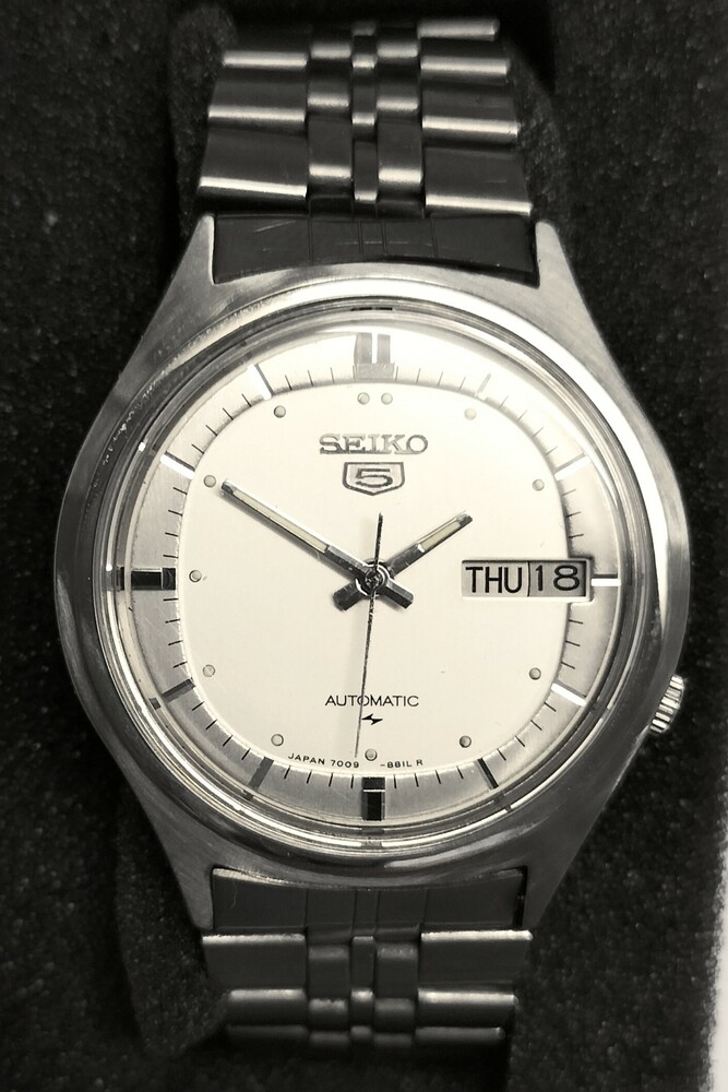 SEIKO 7009-8020